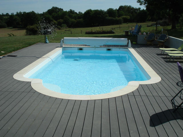 Coque polyester piscines 9x4m - Littoral Piscines (Mayenne 53)4